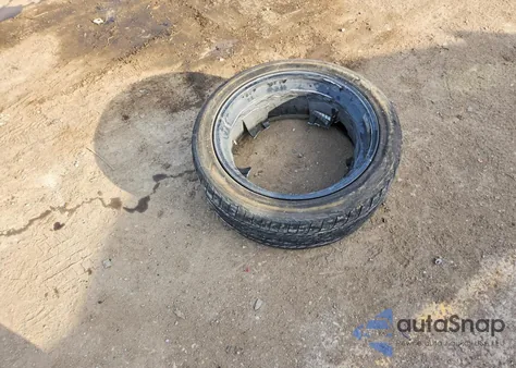 2013 Chevrolet Camaro Lt z USA, uszkodzony, nr VIN 2G1FC1E38D9143681